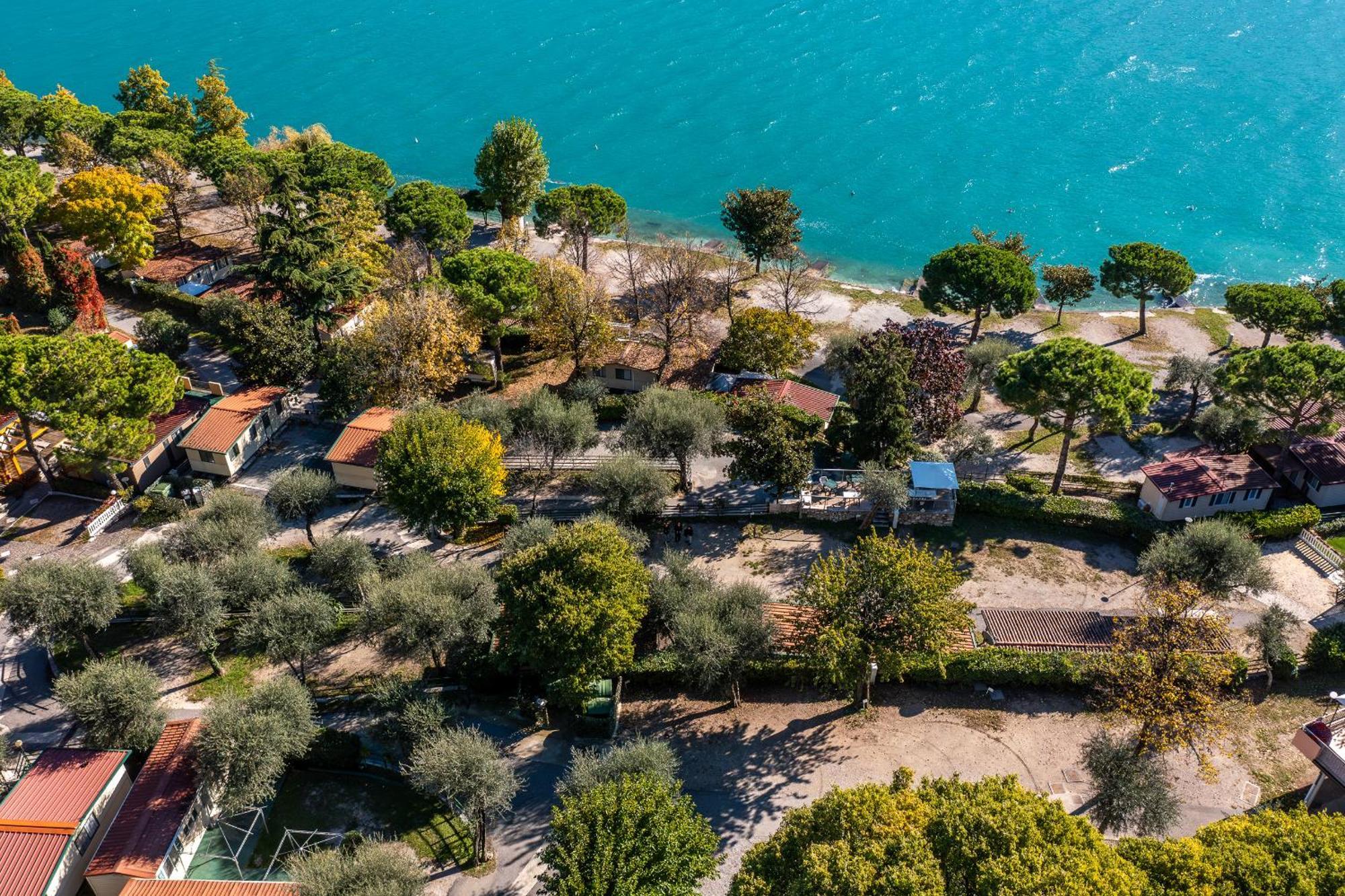 Camping Park Garda Limone sul Garda Bagian luar foto