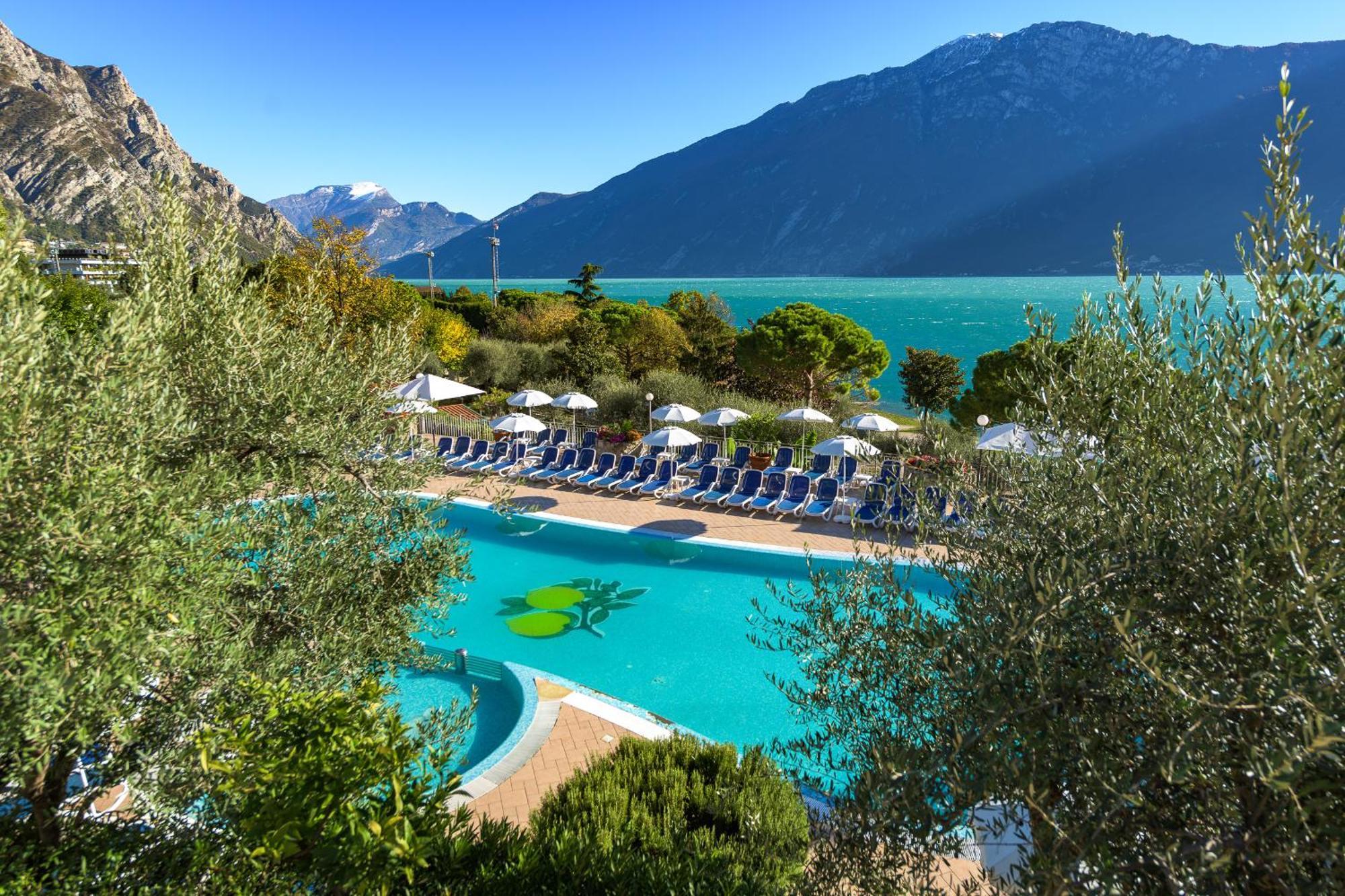 Camping Park Garda Limone sul Garda Bagian luar foto